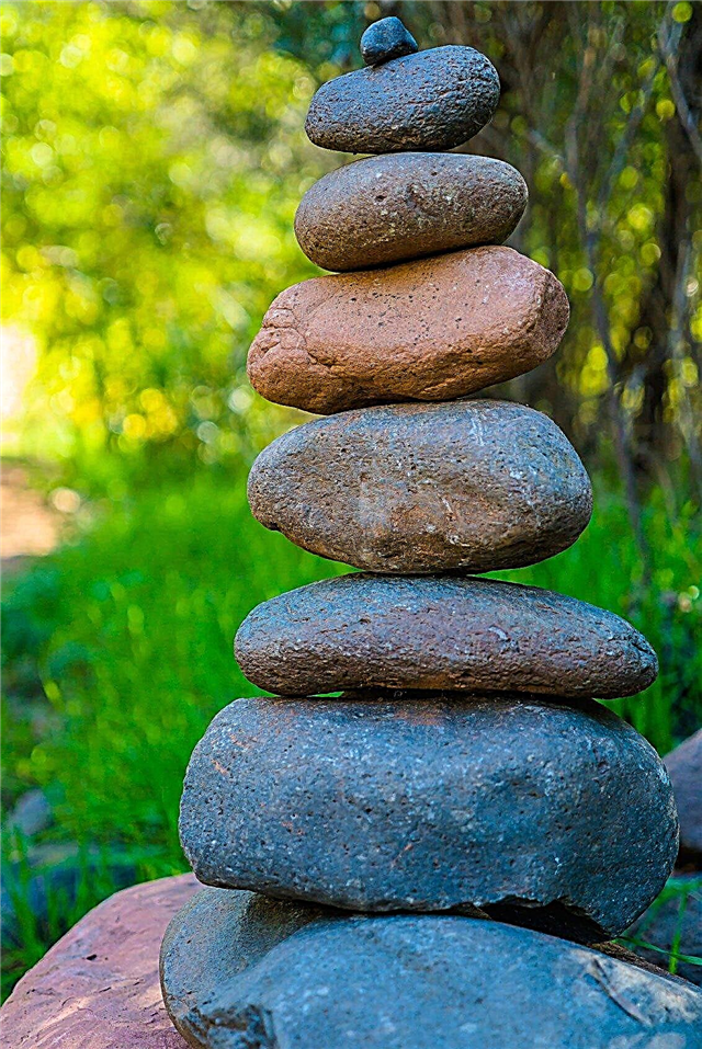 Cairn Garden Art: Comment faire un cairn de roche pour le jardin